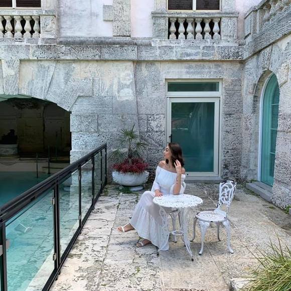 Meet your Posher, Rana - Picture 1 of 1